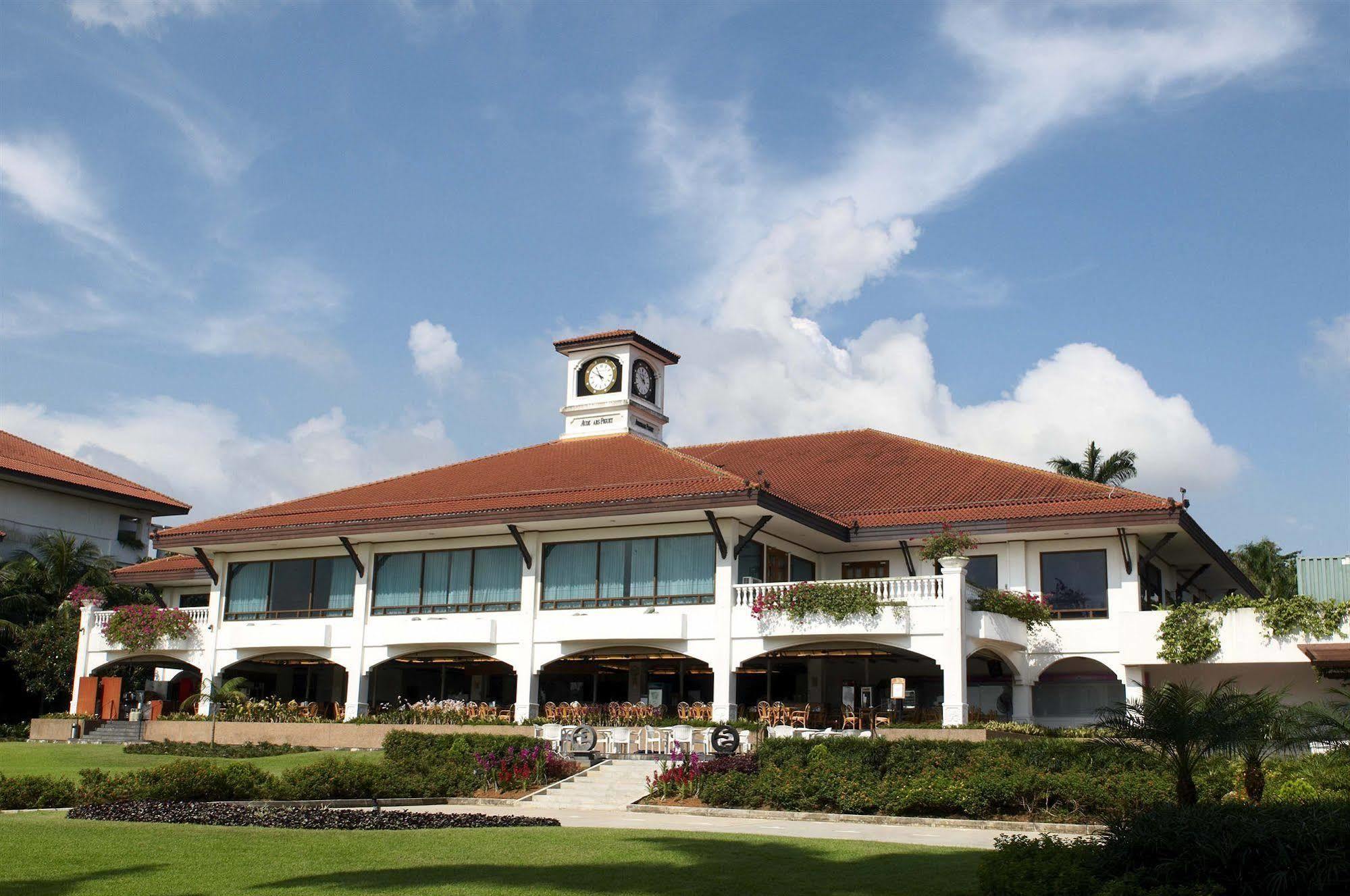 Orchid Country Club Hotel Singapore Exterior photo